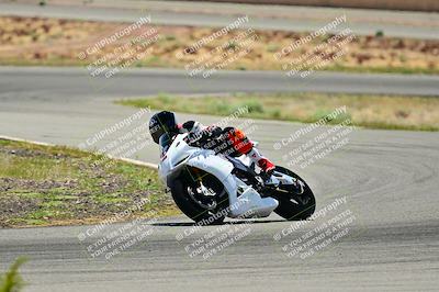 media/Apr-13-2025-TrackXperience (Sun) [[fb1ef998a6]]/Level 2 (Intermediate)/Turns 4 and 6 (Session 4)/